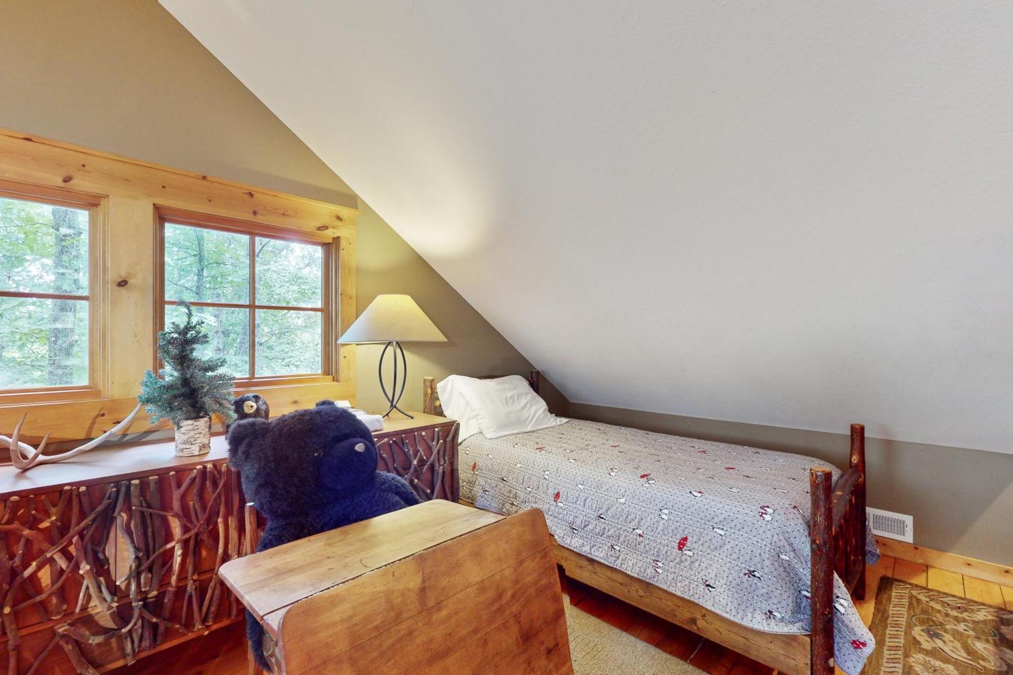Elkhorn Cabin & Eagles Wing Lodge Ашвил Екстериор снимка