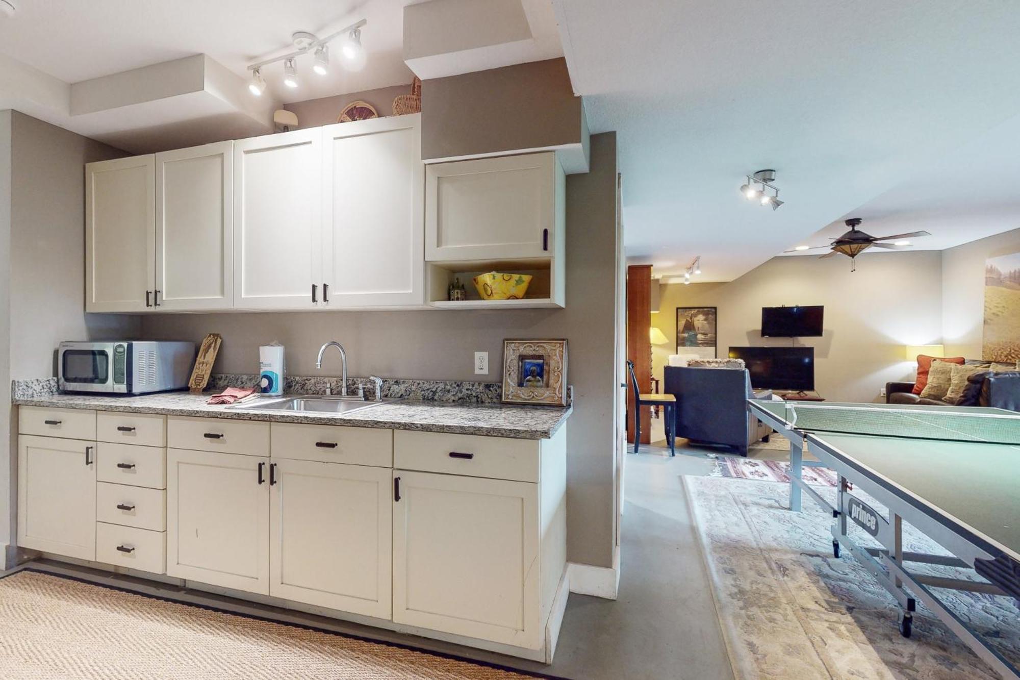 Elkhorn Cabin & Eagles Wing Lodge Ашвил Екстериор снимка