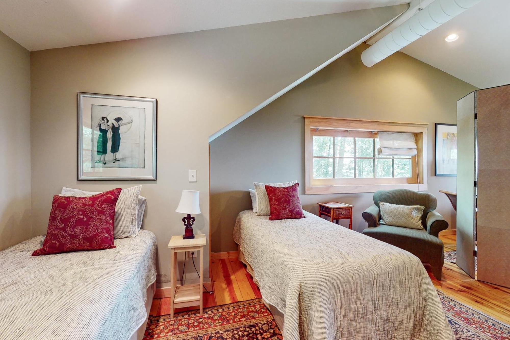 Elkhorn Cabin & Eagles Wing Lodge Ашвил Екстериор снимка