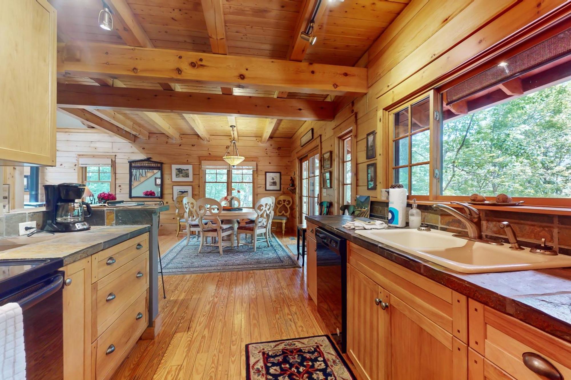 Elkhorn Cabin & Eagles Wing Lodge Ашвил Екстериор снимка